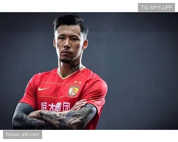 张琳芃近期防守表现为何趋于稳健？