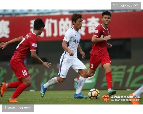 托蒂本赛季活跃度提升，撕开防线直塞成进攻核心